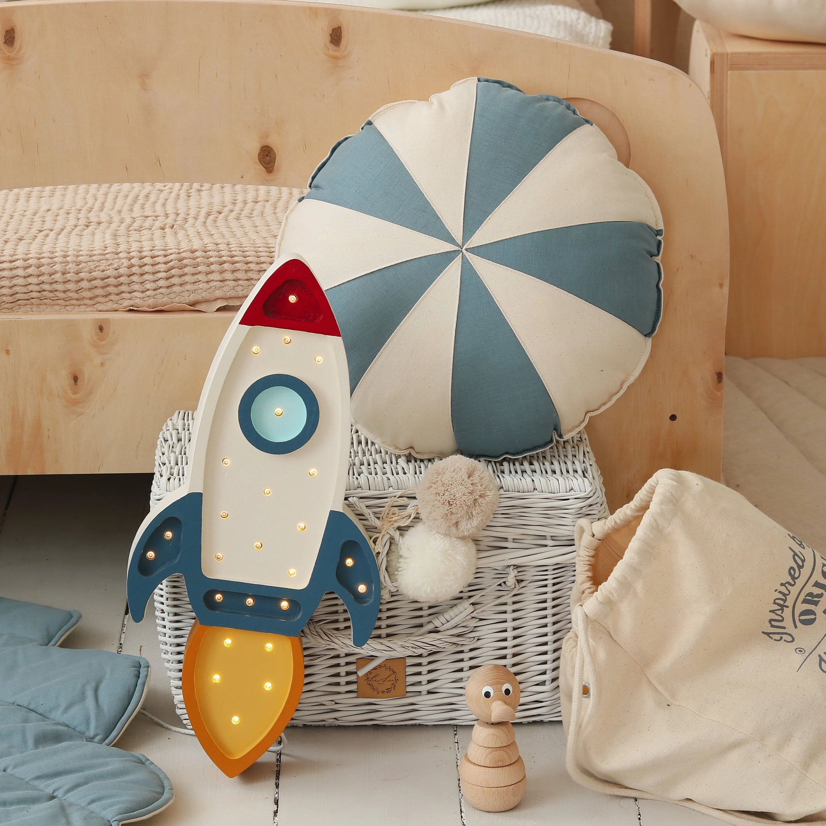 Little Lights Rocket Ship Lamp - Image 8